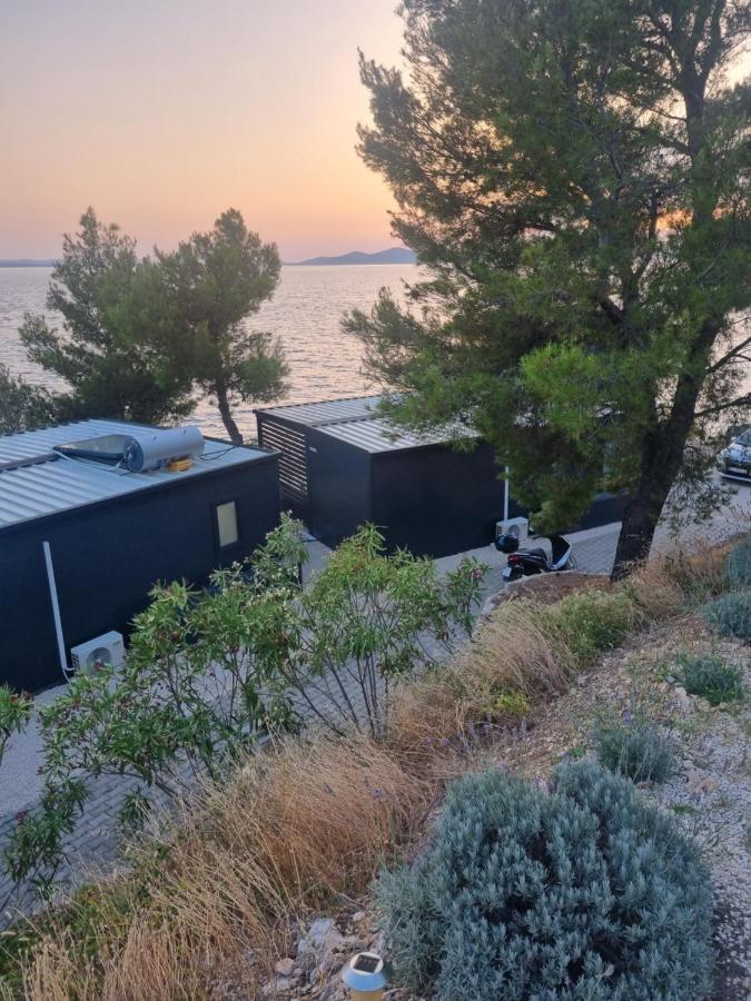 Hipo Camp Mobil Home Arta Pakostane Exterior photo